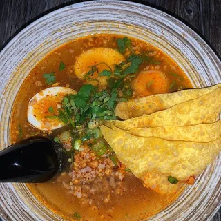 Tomyam Noodle Soup