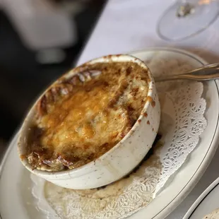 Onion soup gratinee