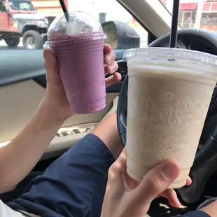 Medium mixed berry smoothy with strawberry and medium blended white mocha