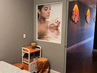 HYH Massage & Reflexology