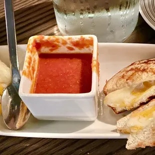 Grilled Cheese Bites
