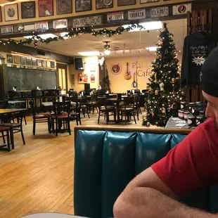 Love the atmosphere very relaxing