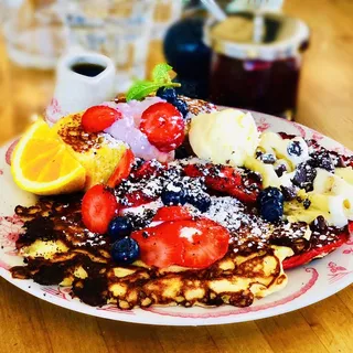 Red Velvet Pancake (2 pcs)