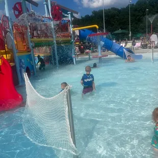 Lots of eyes on the kids at all times, which is always a plus.