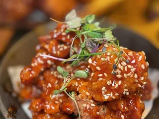 Turntable Chicken Rock