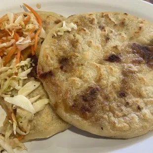 Pupusas Revueltas