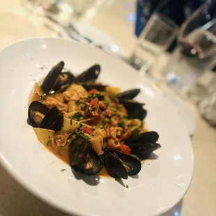 shellfish, oysters and mussels, oysters, mussels, food