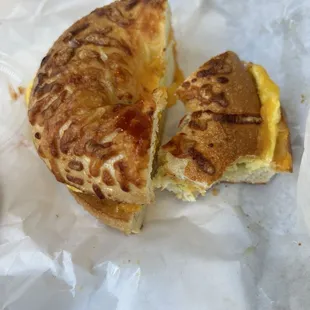 Bagel and Egg Breakfast Sandwich