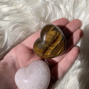 Tigers eye, rose quarts.