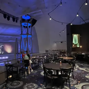 3rd level interior