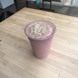 dessert, drink
