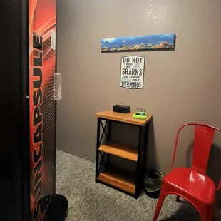 7-minutes. Mega Stand-up booth.