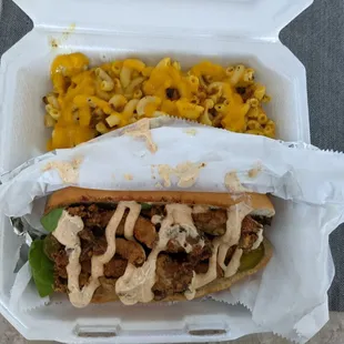 Fried oyster poboy and mac&amp;cheese