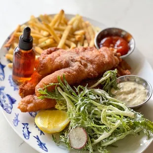 Fish &amp; Chips - fresh, the batter was thin, light &amp; crispy