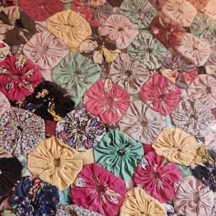 Beautiful pinwheel Style quilt, over 100 years old. Passed down through generations of a Black family.