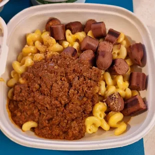 Mac and cheese with chili and hot dogs