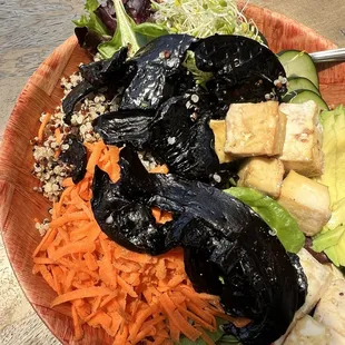 thai tofu bowl