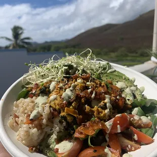 Tofu Scramble Bowl w. Coconut Bacon