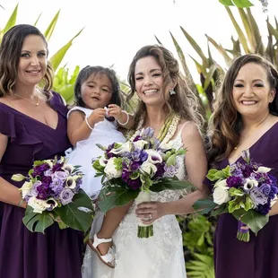 Bridal party and bride bouquets