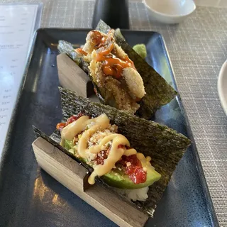 SPICY TUNA HAND ROLL