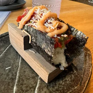 VOLCANO ROLL