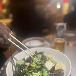 BEEF &amp; BROCCOLI