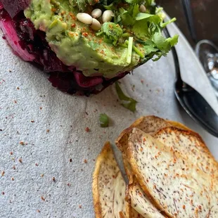 AVOCADO TARTARE