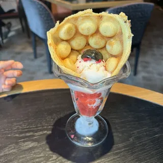 Bubble Waffle Sundae