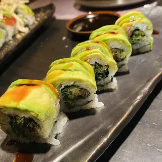 DRAGON ROLL