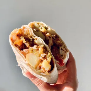 Grande Breakfast Burrito: Huevos Rancheros (12 oz)