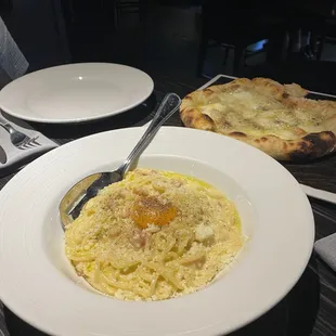 Quattro Formaggi Pizza