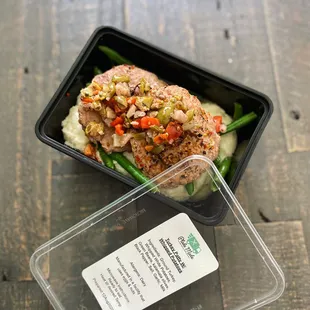 Turkey Patties with a Kalamata olive Garnish W/ Whipped Mashed Potatoes &amp; Green Beans!