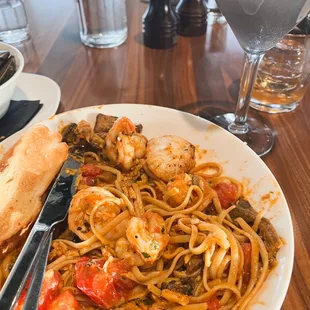 Seven Seas and The Prince (drink)