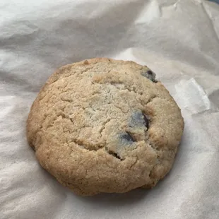 The chocolate chip keto cookie was just ok...