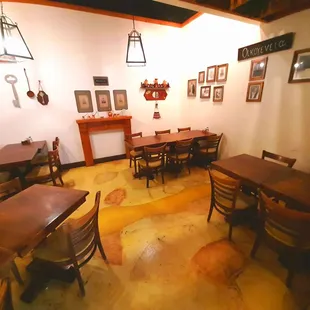 Separate "Arcadia" dining alcove room. Arcadia is a region in Greece, home of Pan in mythology.