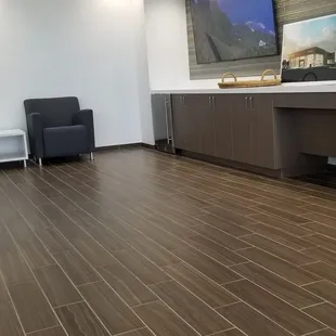 The employees been tearing up the customer lounge snacks