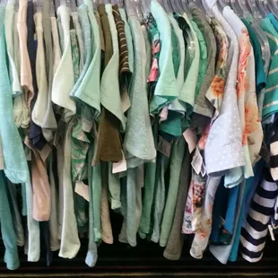 Mint green must be the color of spring