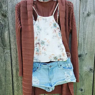 Loving this springtime outfit!
