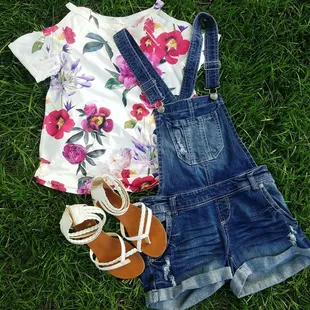 Love this summertime look!