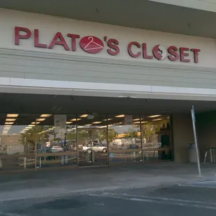 Plato's Closet Fresno