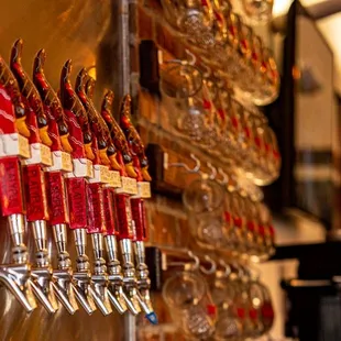 Tap Handles, Platypi Mug Club