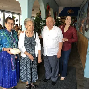 Excelente comida y servicio...