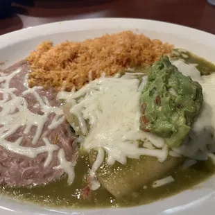 a plate of mexican food