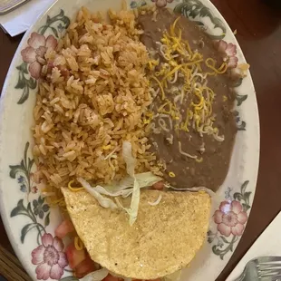 Kids beef taco