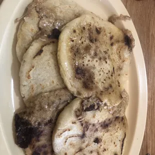 Pupusas revueltas