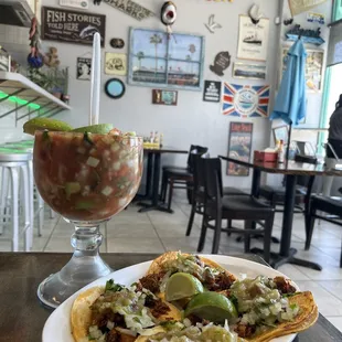 Campechano y al pastor taco&apos;s