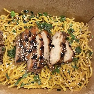 Garlic Noodles with Chicken