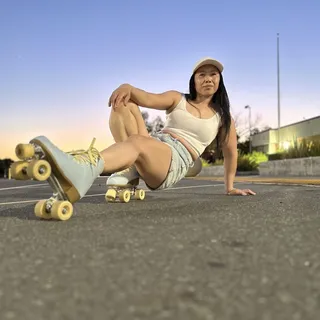 Moua L.