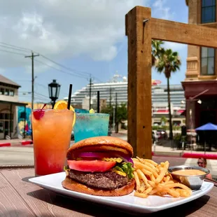 Awesome burgers just 1 block from the cruise ships!  Great place to go before and after cruises!