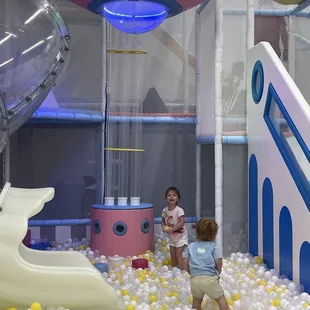 Ballpit